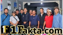 Bupati JTP Ngopi Bareng Wartawan di Siborongborong, Keterbukaan Informasi Jadi Sorotan