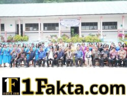 Mendikdasmen Tinjau Revitalisasi Sekolah di Taput, Tiga Smartboard Direncanakan untuk SDN 173281